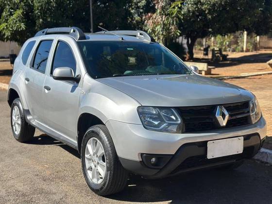 RENAULT DUSTER 1.6 EXPRESSION 4X2 16V FLEX 4P MANUAL RENAULT DUSTER 1.6 EXPRESSION 4X2 16V FLEX 4P MANUAL